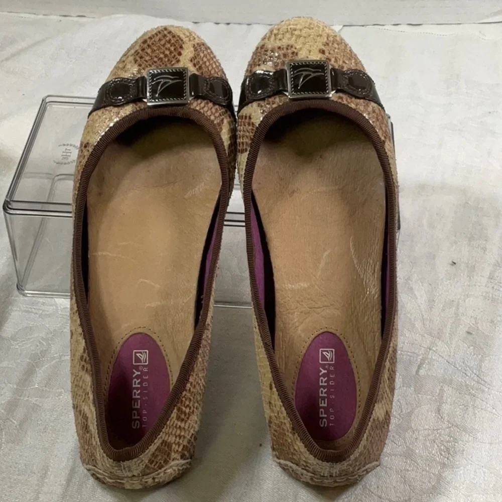Sperry Snake Skin Leather Flat, Size 8